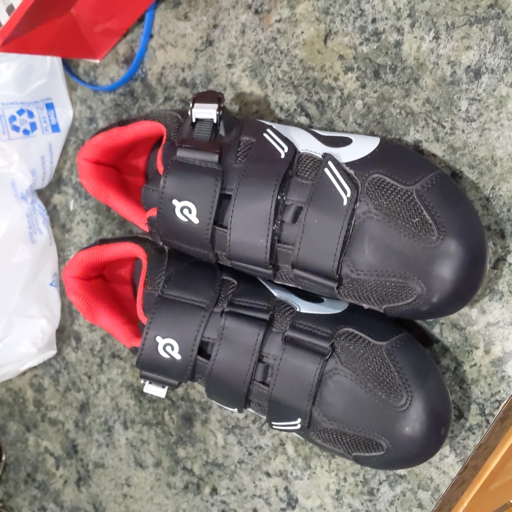 Peloton cycling shoes/cleats Sz 9.5